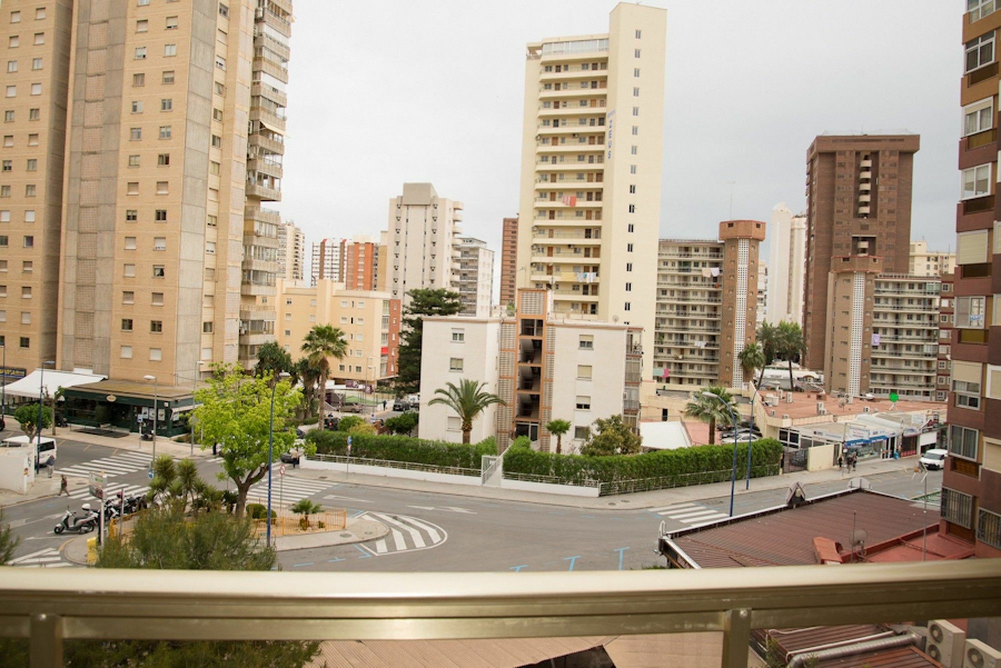 La Cigueena Alquilevante Benidorm Exterior foto